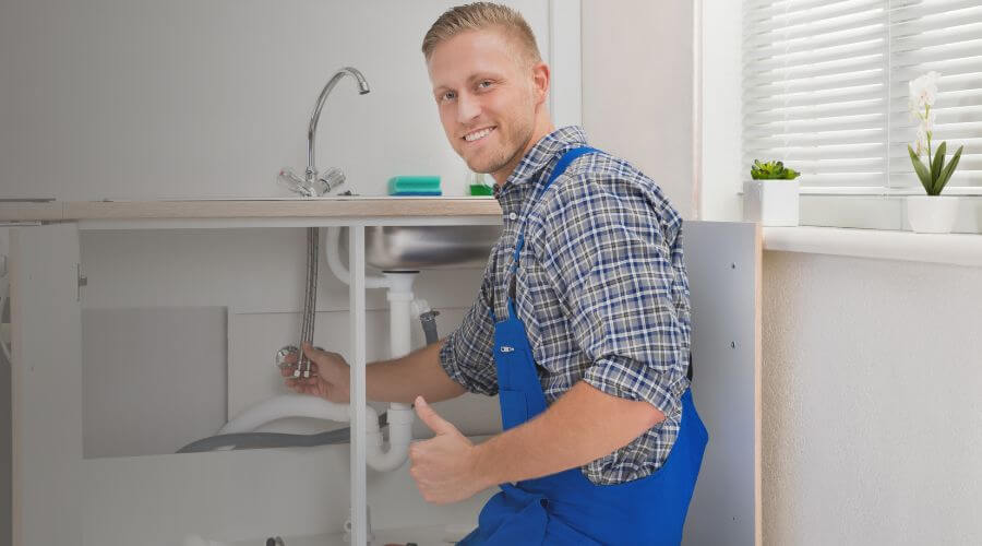 Professional expert plumbing services in Elkhart, IA